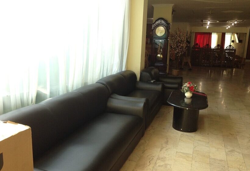 Fotos del hotel Lautze Indah:  4