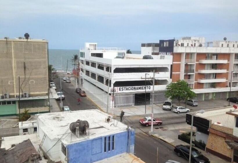 Fotos del hotel Maritimo:  2