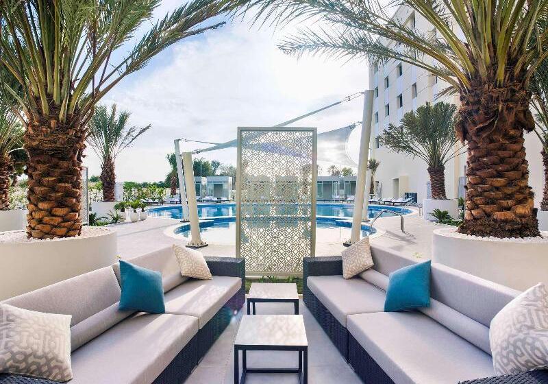 هتل Mercure Sohar