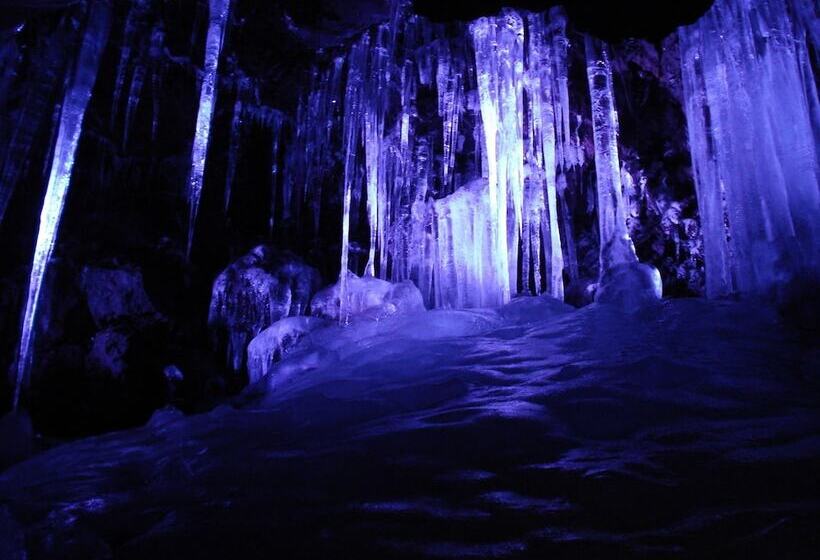 בית מלון כפרי Mystays Fuji Onsen Resort