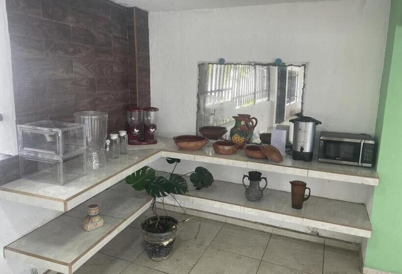 هتل Oasis Cuyutlan