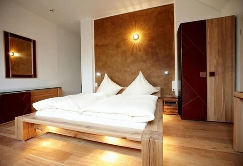 هتل Residenz Schloss Engers