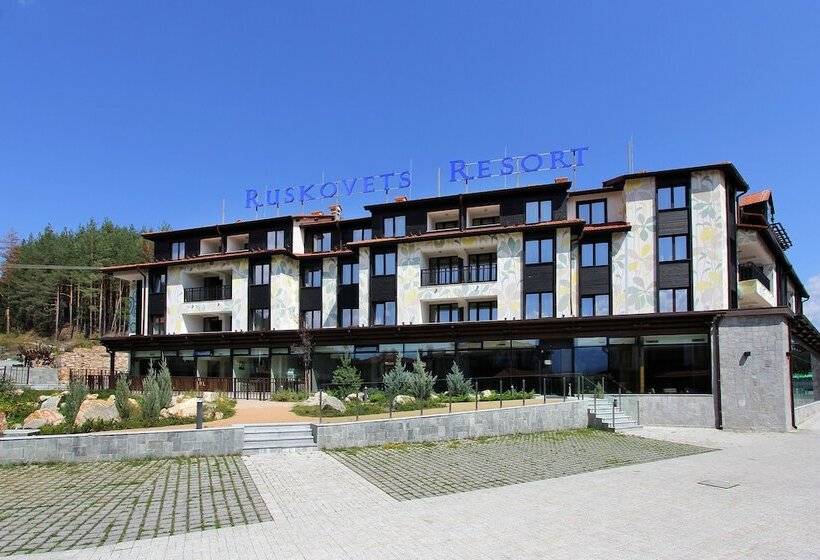 هتل Ruskovets Thermal Spa & Ski Resort
