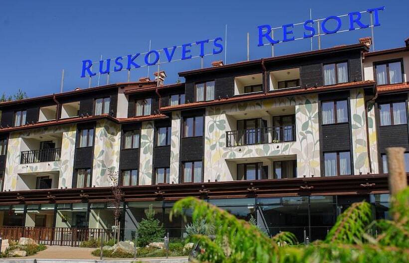 هتل Ruskovets Thermal Spa & Ski Resort