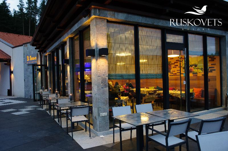 هتل Ruskovets Thermal Spa & Ski Resort