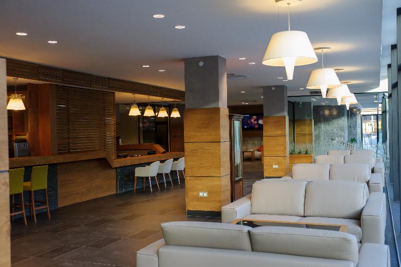 هتل Ruskovets Thermal Spa & Ski Resort