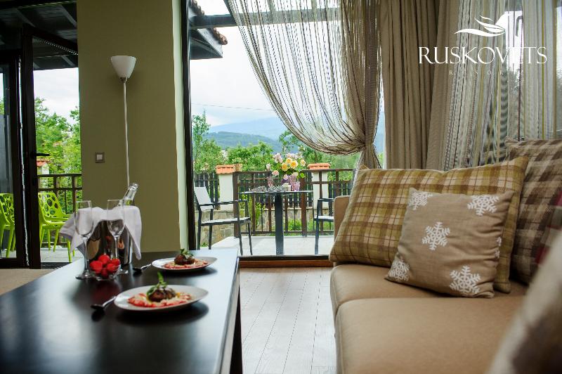 هتل Ruskovets Thermal Spa & Ski Resort