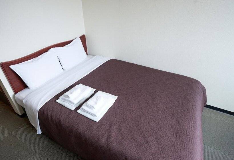 هتل Select Inn Tsuruga