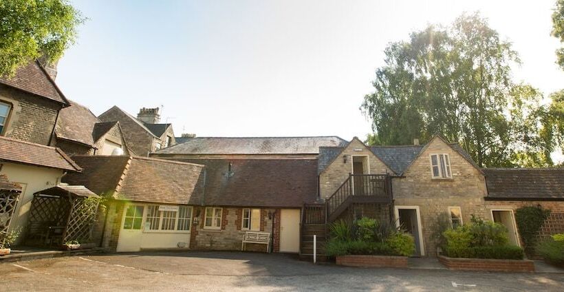 هتل The Talbot Inn