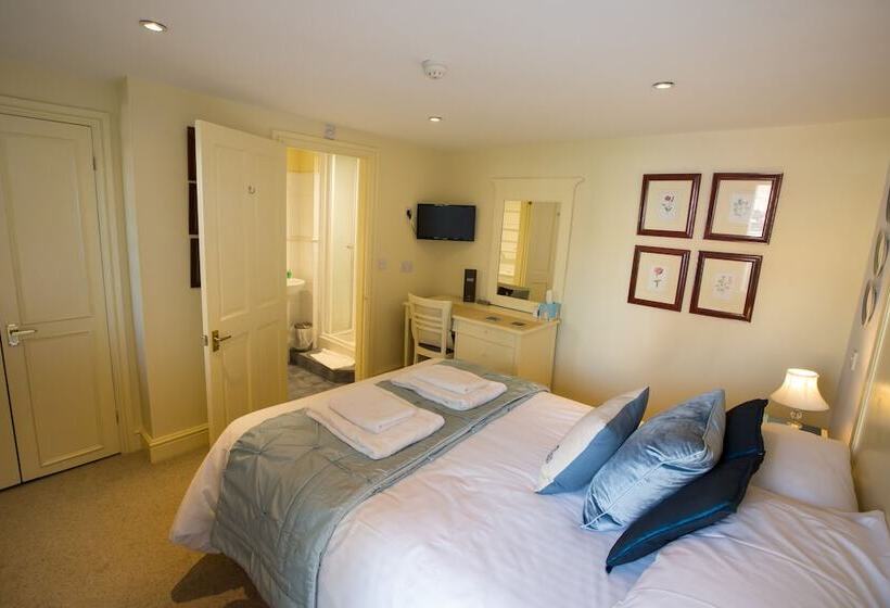 هتل The Talbot Inn