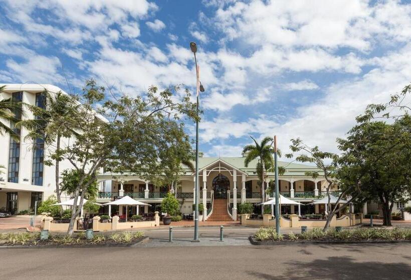 هتل Townsville Southbank Apartments