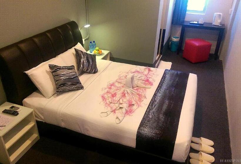 Fotos del hotel Wassup Youth Hostel:  35