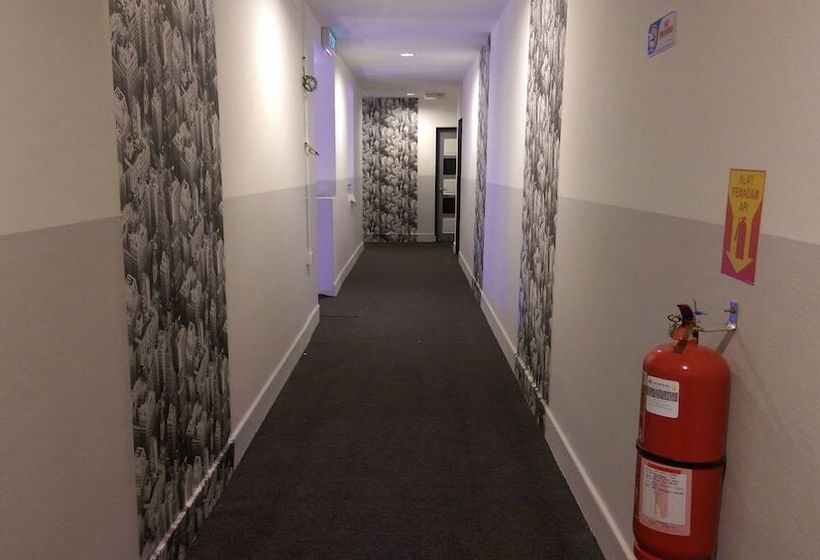 Fotos del hotel Wassup Youth Hostel:  44