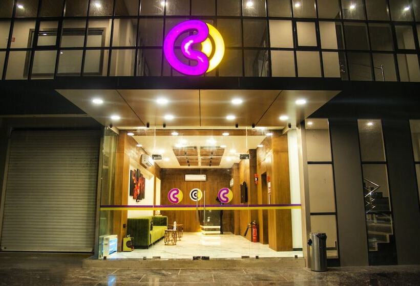 Click Hotel Tulsi