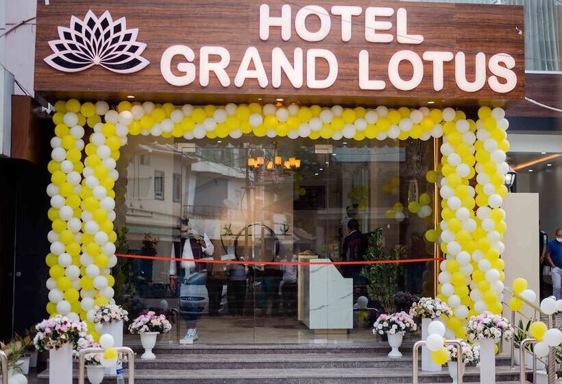 هتل Grand Lotus Dimapur