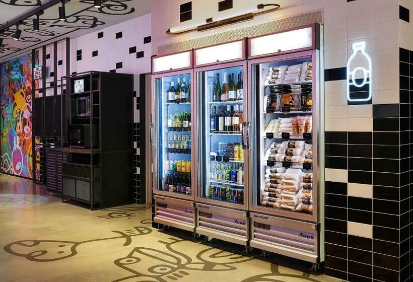 בית מלון כפרי Moxy Seoul, Myeongdong