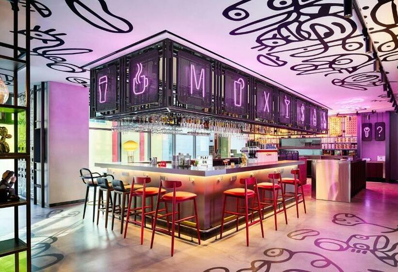 בית מלון כפרי Moxy Seoul, Myeongdong