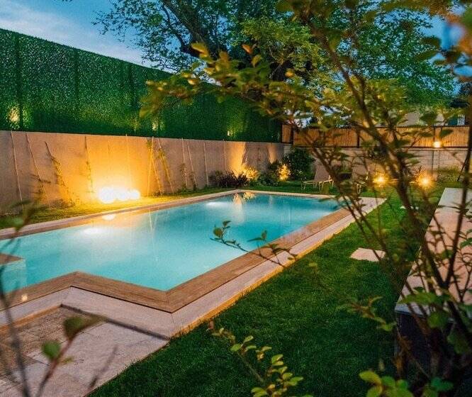 هتل New Balturk Villas Sapanca