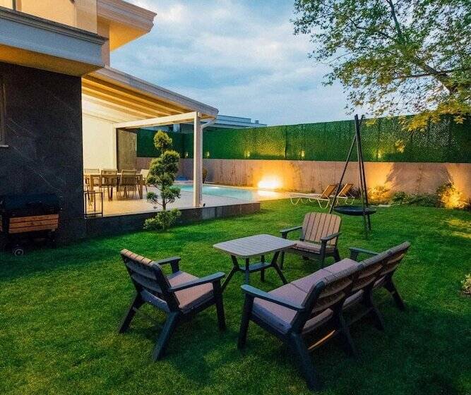 هتل New Balturk Villas Sapanca