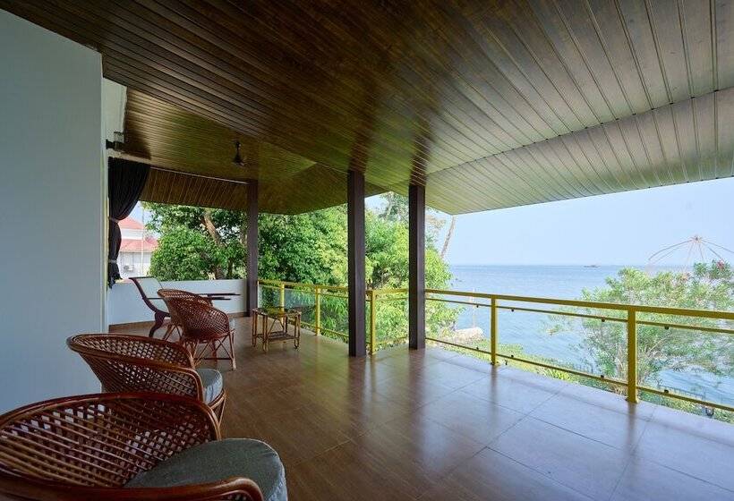 فندق Seclude By The Lake Alleppey