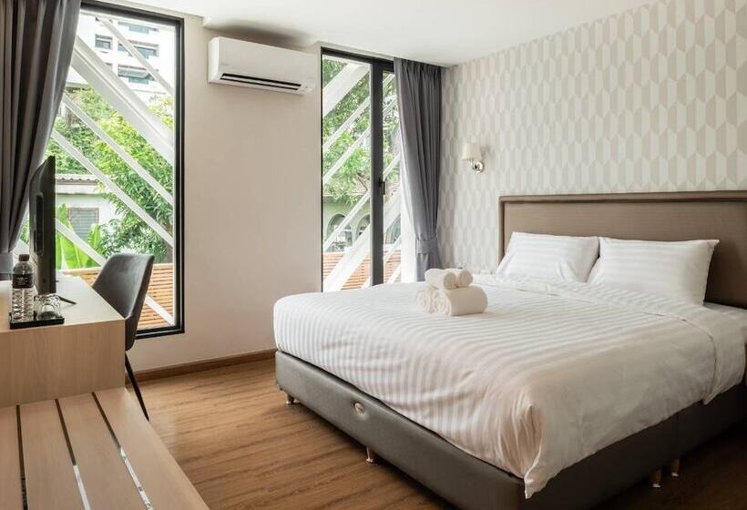 Lucky Hotel Bangkok