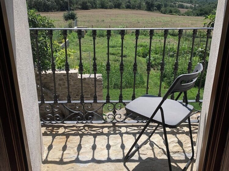 تختخواب و صبحانه Casa Lascorz
