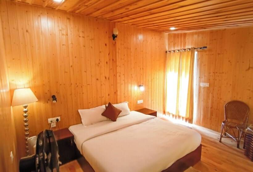 Bed and Breakfast The Himalayan Living Whistling Pines