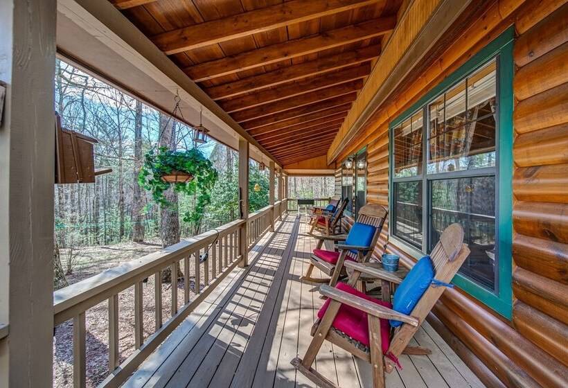 Blueridge Bunk House Wrap Around Deck!
