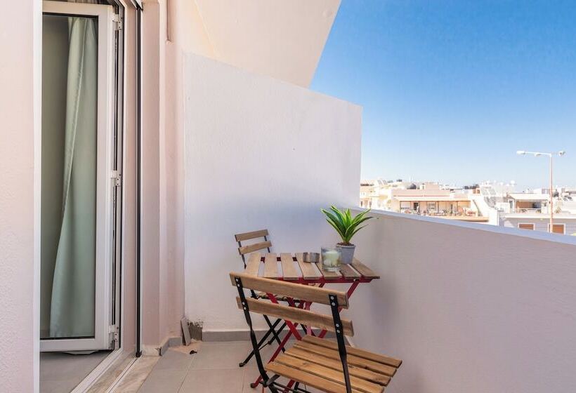 فندق Asterion Luxury Studios Airport