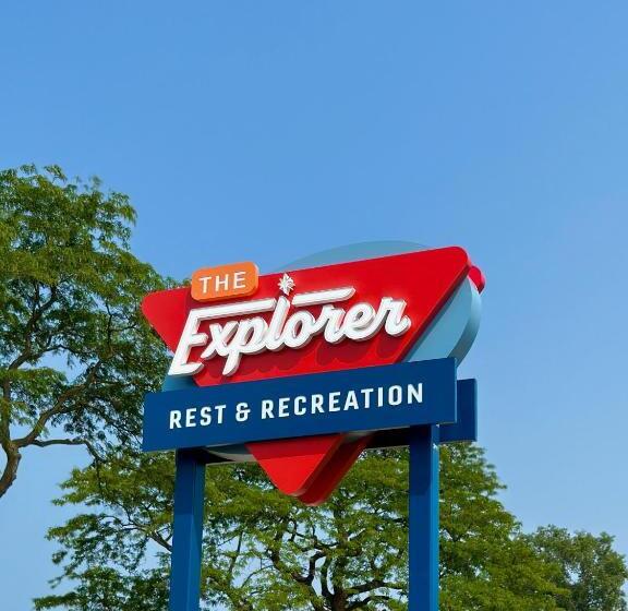 هتل Explorer Rest & Recreation