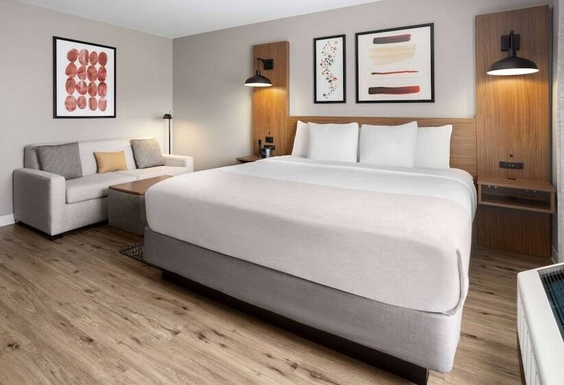هتل Hawthorn Extended Stay By Wyndham Williston Burlington