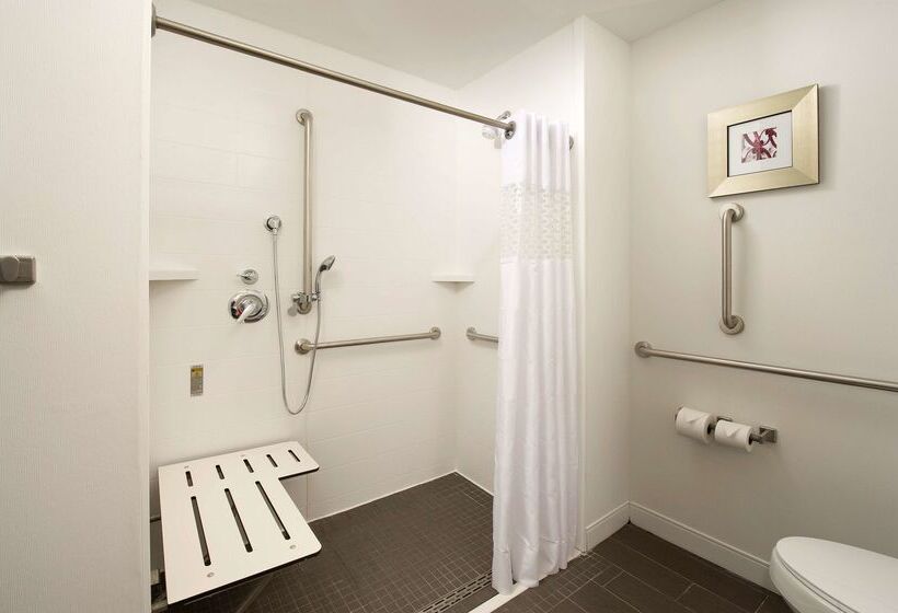 هتل Home2 Suites By Hilton Huntsville Village Of Providence