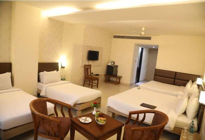 酒店 Kanha's Palm Springs