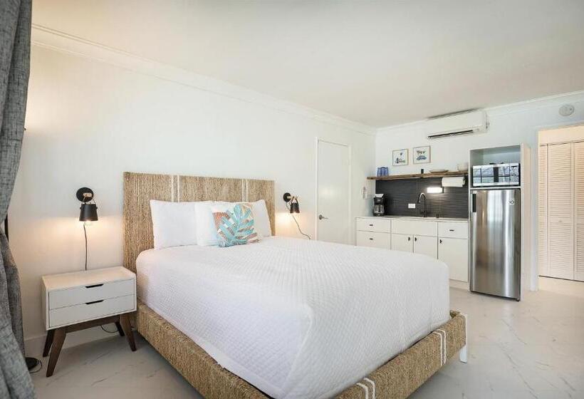 Hotel La Mer Suites