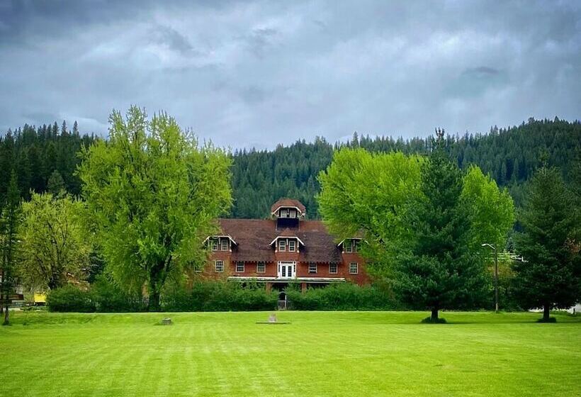 ホテル Silverton Mountain Manor