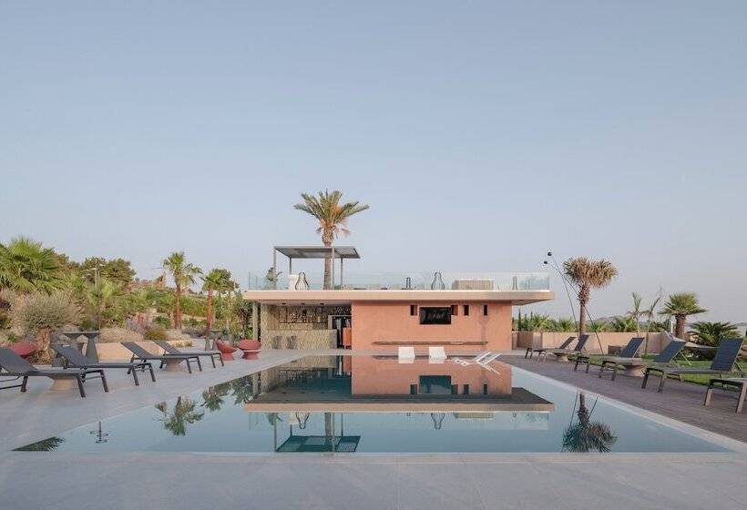 هتل Terreforti Luxury Village