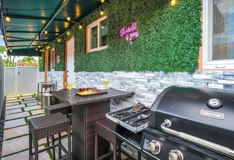 اقامتگاه Happy Escape, 15 Min To Beach, Massage Shower Jets, Bar, And Bbq