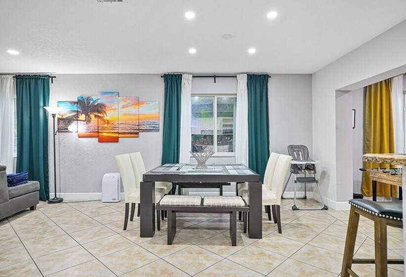 إقامة Unique Escape Gameroom! Bar, Bbq, Spacious, And Near Beach