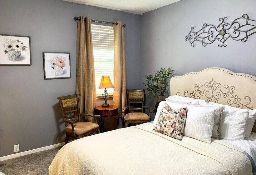 Wiley House Bed And Breakfast