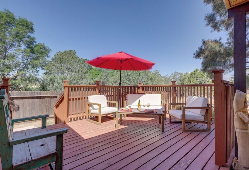 Adventurers  Oasis   3 Mi South Of Dtwn Santa Fe!
