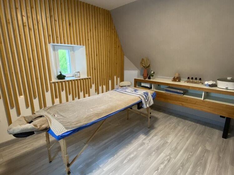 Bed and Breakfast Domaine De Montloue