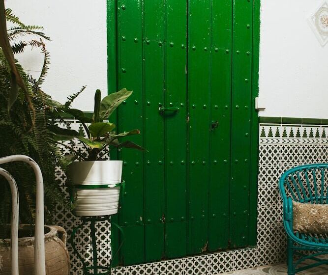 تختخواب و صبحانه Encanto Guesthouse