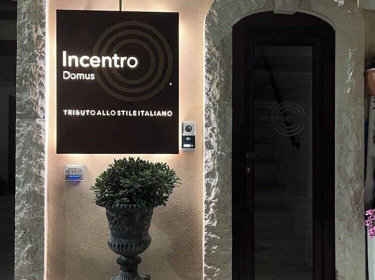 تختخواب و صبحانه Incentro Domus