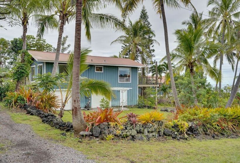 Breezy Kailua Kona Bungalow W/ Lanai & Ocean View!