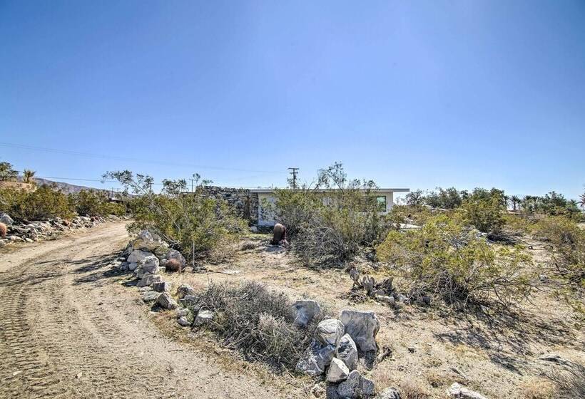 Eccentric Desert Hot Springs Home W/ Patio, Views