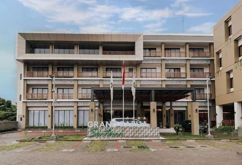 Grand Papua Hotel Sentani