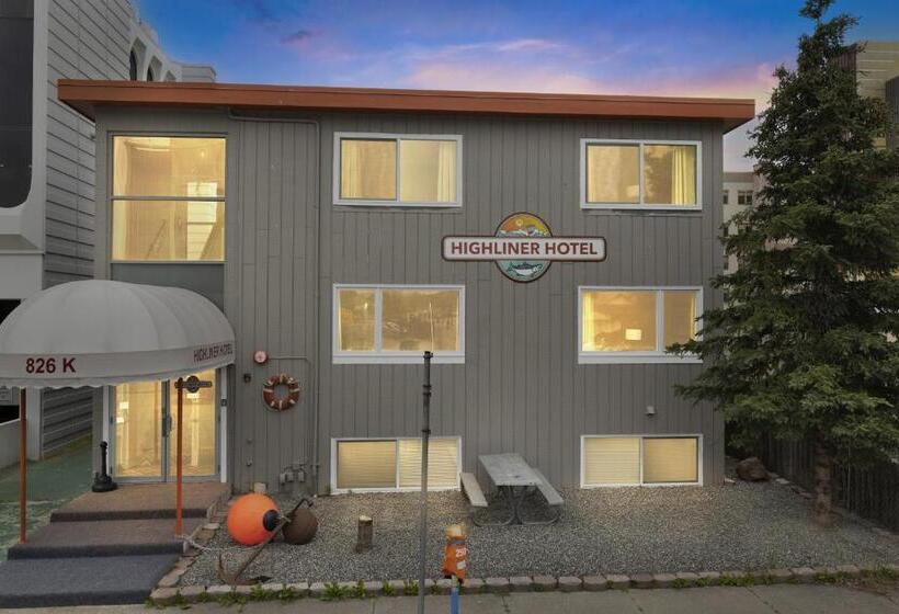 Highliner Hotel   Queen Suites