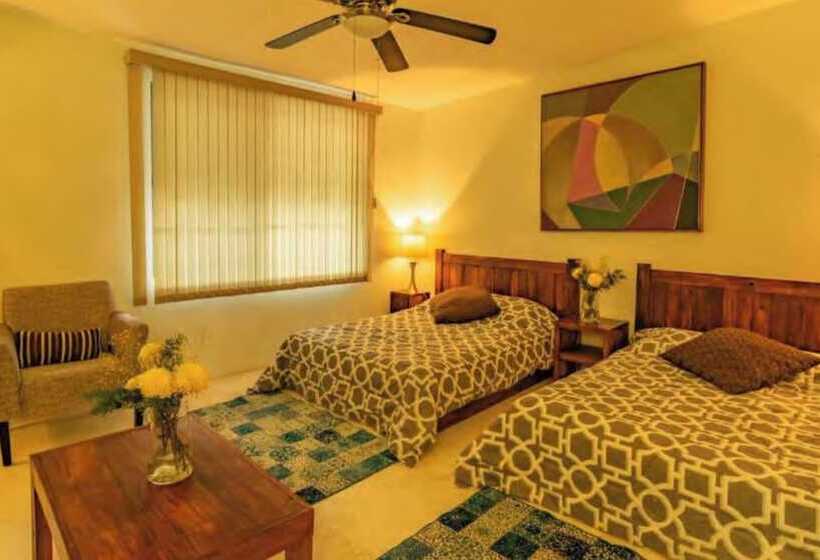مسافرخانه Casa Edward