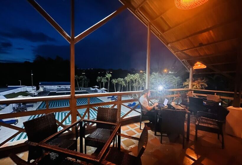 هتل Campestre Villa Mónaco