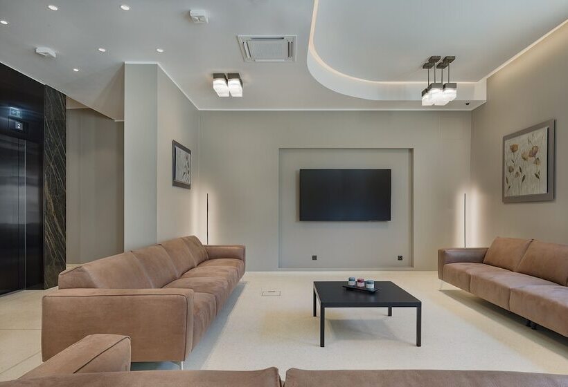 هتل Elisapart   Apartments Am Sommerschloss